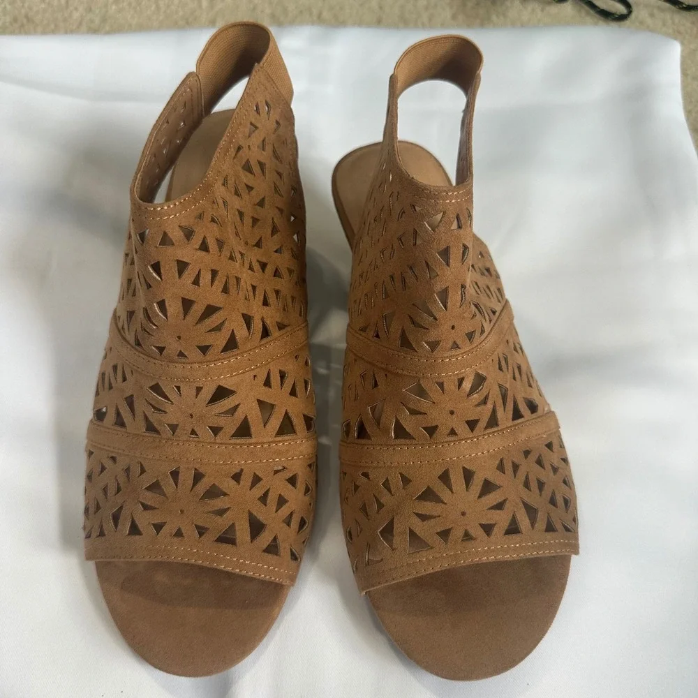 torrid wedge sandals